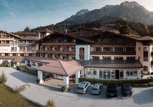 Hotel_AnsichtSüd_Morgenstimmung Hotel_AnsichtSüd_Morgenstimmung